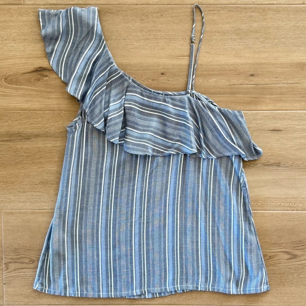Hollister Asymmetrical Blue Striped Ruffle Top Size M